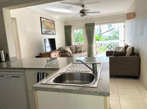 ZenBreak Rockley Golf Apt