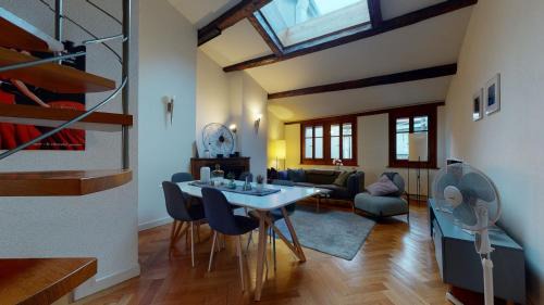 Modern apartment with a view of the Jet d'Eau in Geneva